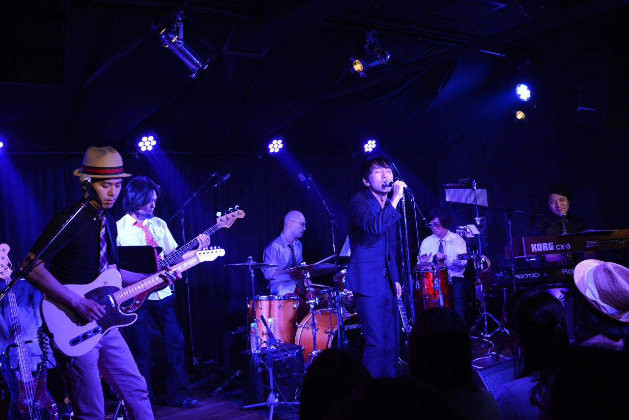 柴山一幸「New Album『YELLING』発売記念ワンマンライブ」の模様。