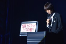 竹達彩奈のライブDVD / Blu-rayの紹介よりも、Blu-rayの規格について詳しく説明する吉田アナ。