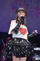 竹達彩奈「Ayachi Birthday 2015 あやテレ」夜の部の様子。