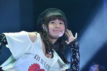 竹達彩奈「Ayachi Birthday 2015 あやテレ」夜の部の様子。