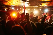 昨年11月9日開催「︎Broccasion Live –Back to Basic-」東京・下北沢SHELTER公演の様子。(Photo by Jun Matarai)