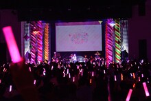 竹達彩奈「Ayachi Birthday 2015 あやテレ」夜の部の様子。