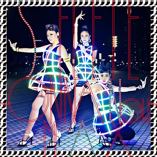 MAX「#SELFIE ～ONNA Now～」CD+DVD盤ジャケット