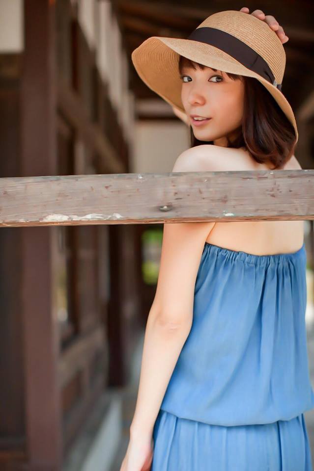 新井利佳