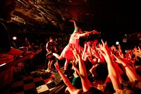 木村カエラ「MITAI KIKITAI UTAITAI」下北沢SHELTER公演の様子。（撮影：ミヨシツカサ）