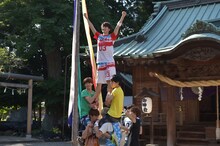 劇中でチアに初挑戦した超特急。(c)『サイドライン』製作委員会