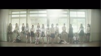 乃木坂46「太陽ノック」のミュージックビデオのワンシーン。