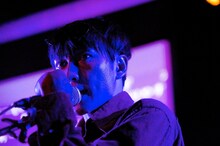 の子（Vo, G）（写真提供：ワーナーミュージック・ジャパン）