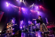 レキシ（撮影：鳥居洋介）