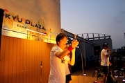 シクラメン「こんにちは羽田」リリース記念イベントの様子。(写真提供:トイズファクトリー)