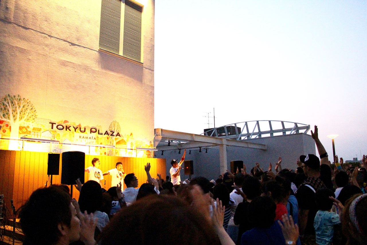 シクラメン「こんにちは羽田」リリース記念イベントの様子。（写真提供：トイズファクトリー）