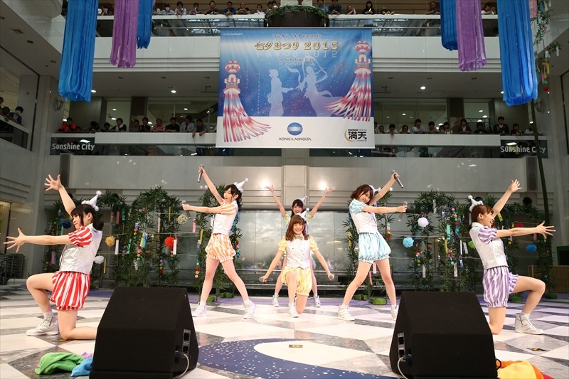 i☆Ris「『ドリームパレード』発売記念イベント」の様子（写真提供：エイベックス・ピクチャーズ）。