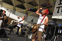 GOOD4NOTHING（Photo by rockey）