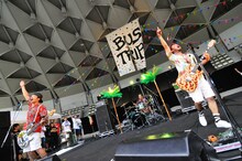 SUNSET BUS（Photo by rockey）