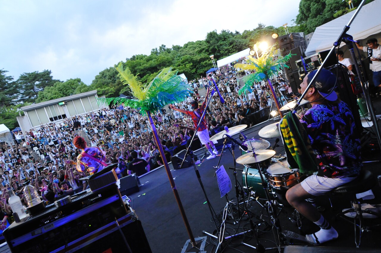 SUNSET BUS主催「BUS TRIP」晴天に恵まれ笑顔で終幕