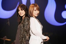 相川七瀬（左）と藍井エイル（右）。（Photo by Shinsuke Irihi）