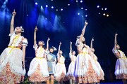 「私立恵比寿中学 飛び出せ全十ホールツアー2015~わっくわくはるバルーンGOGO~」5月21日の東京・NHKホール公演の様子。