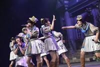 「私立恵比寿中学 飛び出せ全十ホールツアー2015～わっくわくはるバルーンGOGO～」追加公演の様子。