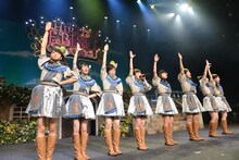 「私立恵比寿中学 飛び出せ全十ホールツアー2015～わっくわくはるバルーンGOGO～」追加公演の様子。