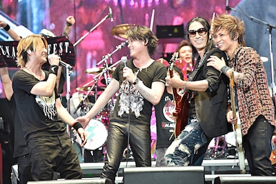 今週の人気画像6位は「『LUNATIC FEST.』2日目も大盛況、笑顔に満ちた豪華アンコール」より、アンコールセッションの様子。（写真提供：LUNATIC FEST.）