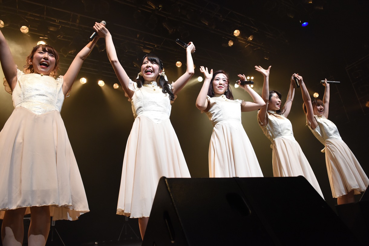 「STARMARIE ASIA TOUR 2015 ～FANTASTIC～ powered by e-earphone」東京・TSUTAYA O-EAST公演の様子。