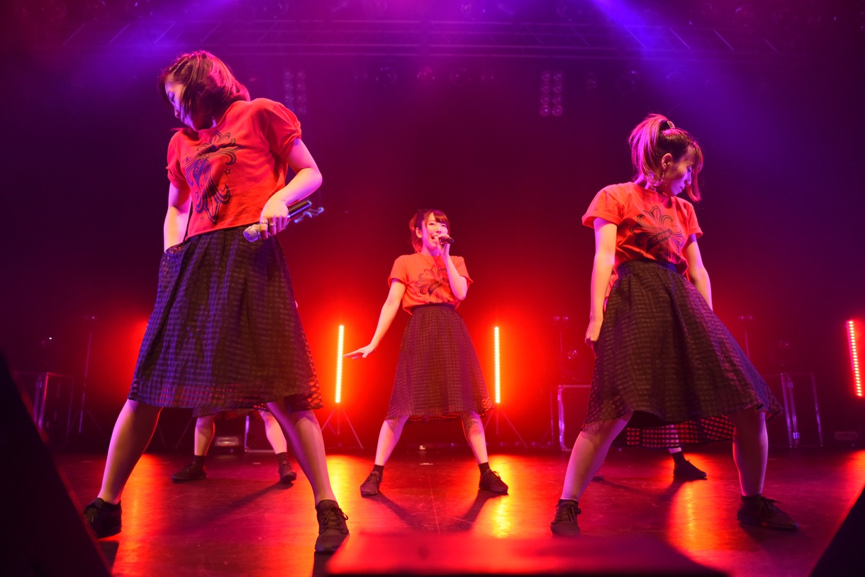 「STARMARIE ASIA TOUR 2015 ～FANTASTIC～ powered by e-earphone」東京・TSUTAYA O-EAST公演の様子。