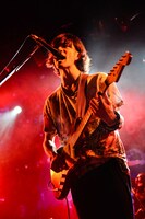 「ALA-UMI-DOSS TOUR 2015」大阪・梅田CLUB QUATTRO公演の様子。（撮影：橋本塁）