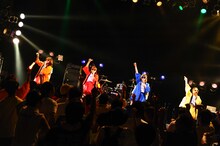 はっちゃけ隊from PASSPO☆ （Photo by MASANORI FUJIKAWA）