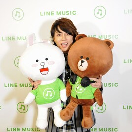 “LINE MUSIC宣伝部長”のT.M.Revolution、生配信でPRトーク炸裂