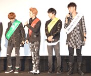 左からタクヤ、ユーキ、ユースケ、タカシ。