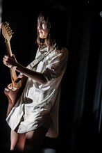 tricot（撮影：青木カズロー）