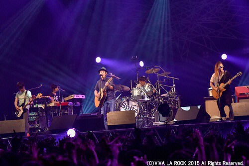 スピッツ (c)VIVA LA ROCK 2015