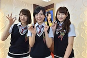 左から三田麻央(NMB48)、須藤凜々花(NMB48)、川上礼奈(NMB48)。(写真提供:TBSテレビ)