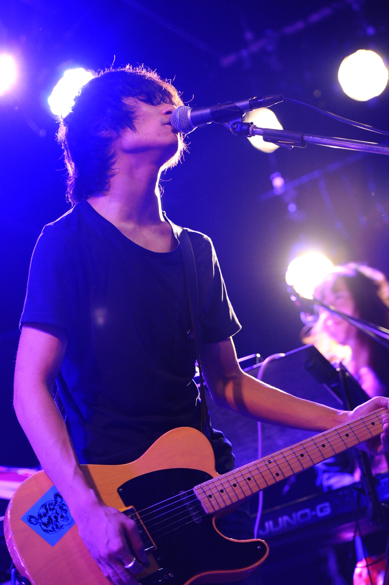 6月9日に石川・vanvan V4にて行われたThe Flickersのライブの様子。（Photo by MASANORI FUJIKAWA）