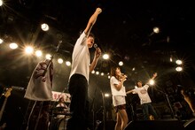 Shiggy Jr.「“ワンマン”スかこれ。vol.1」アンコールの様子。（写真提供：ユニバーサルシグマ）