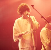 「米津玄師 2015 TOUR / 花ゆり落ちる」最終公演の様子。(撮影:中野敬久)