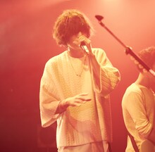 「米津玄師 2015 TOUR / 花ゆり落ちる」最終公演の様子。（撮影：中野敬久）