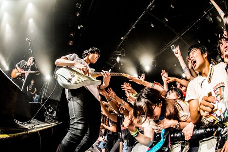 牧達弥（Vo, G）（撮影：浜野カズシ）