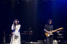 「TRUSTRICK PREMIUM LIVE SUMMER "Iolite"」の様子。（撮影：加藤アラタ）