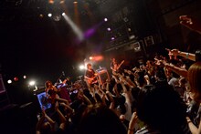 「HaKU“I HEAR YOU”TOUR 2015」WWW公演の様子。