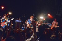 「HaKU“I HEAR YOU”TOUR 2015」WWW公演の様子。