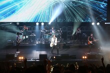 flumpool「凡人譜 2015 台北演唱會 flumpool Taiwan Special Live @TICC」の様子。（写真提供：A-Sketch）