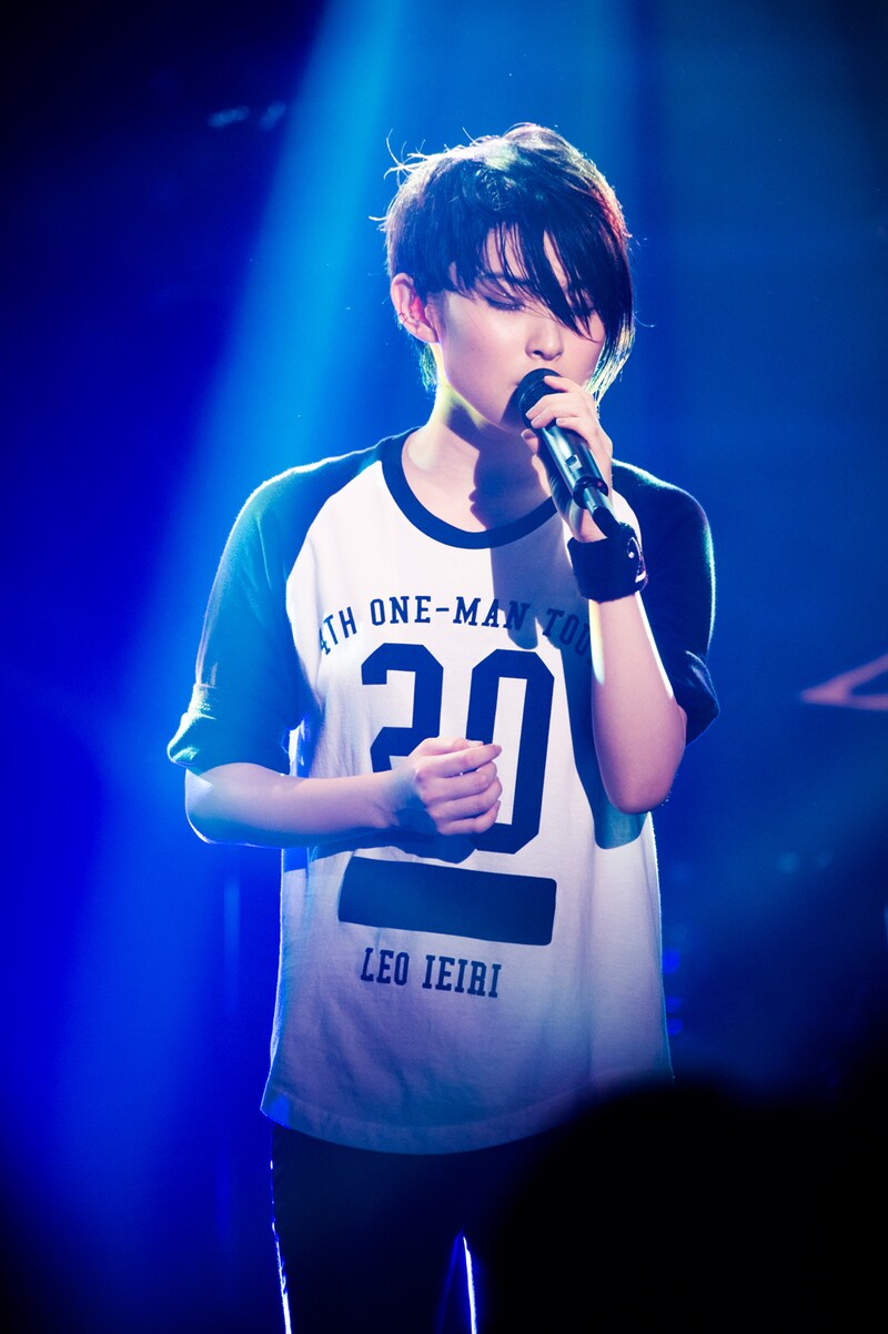 家入レオ「家入レオ 4th ワンマンTour ～20 twenty～」東京・渋谷公会堂公演の様子。（撮影：田中聖太郎）