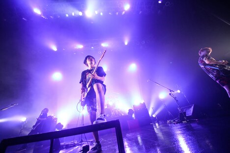 「KEYTALKのHOTをMOTTOワンマンツアー」追加公演の様子。（Photo by Sotaro Goto）