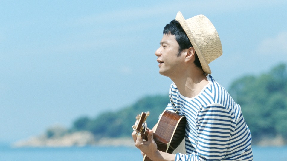 「オールフリー」の新CM「白いパラソル」編のワンシーン。