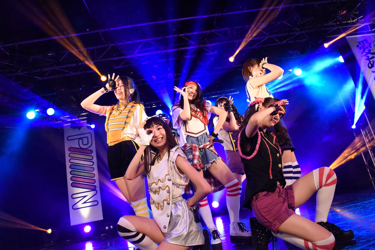 「PiiiiiiiN 2nd ワンマン 愛ある青春ロックLIVE ～BRING IT ON!!!喧嘩上等！武道館上等！～」の様子。