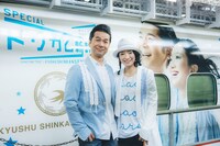 写真左より中村正人、吉田美和。