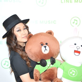 JUJU、LINE生配信でニューヨーク生活を“PLAYBACK”