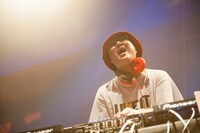 DJ ABO（撮影：村上一光）