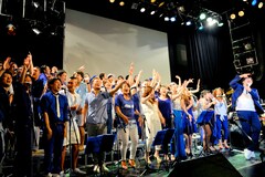 ステージ上に50人以上！Be Choir新作リリパで壮観ゴスペル披露